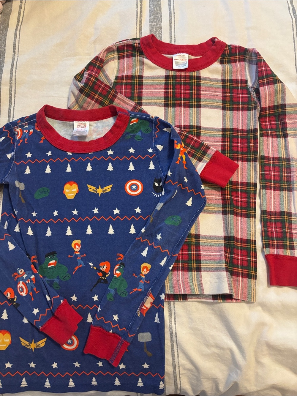 Lot of 2 Hanna Andersson pajamas- Marvel and Christmas size 130/8
